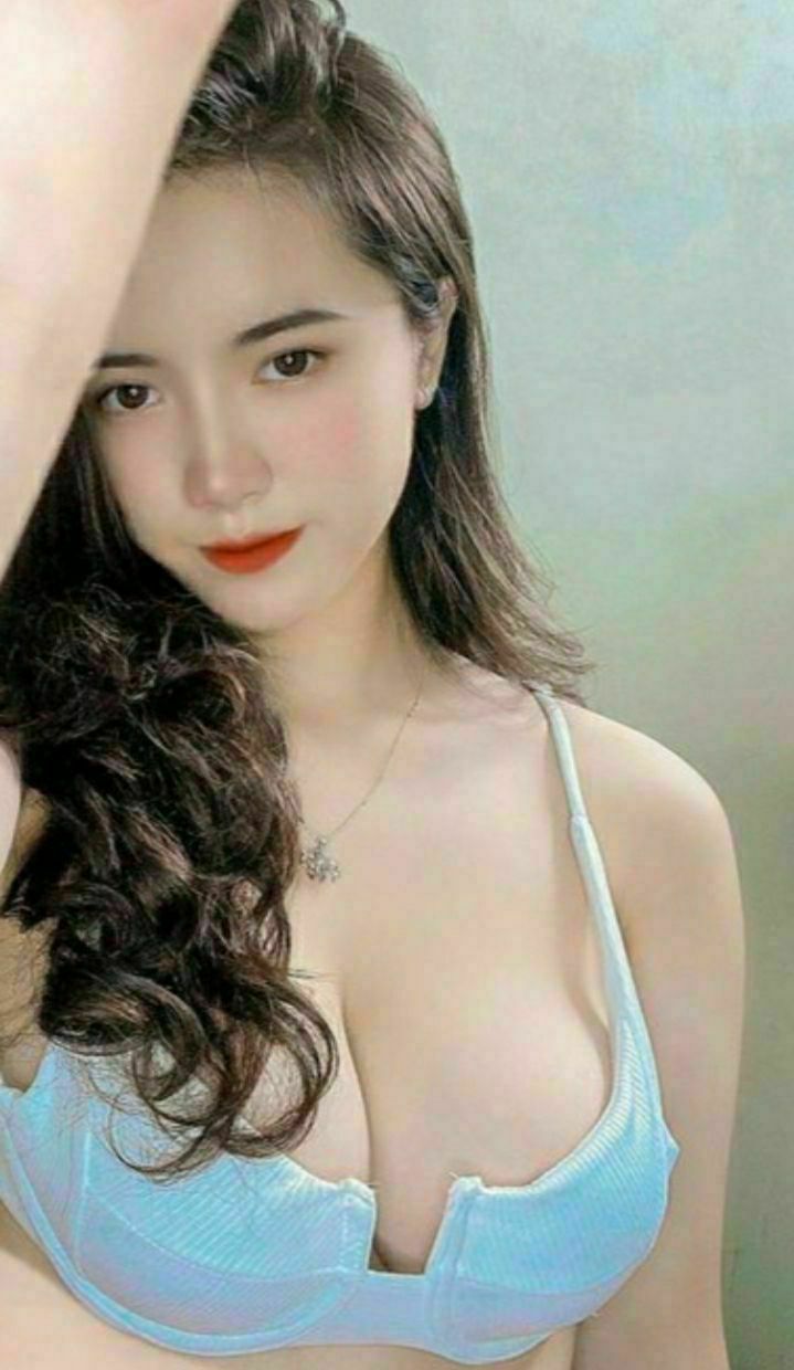 2021.3.4, hậu 00s tuyệt nhất, nữ thần trường học thuần khiết, [đón và đưa cô ấy về nhà] quan hệ tình dục bằng miệng nồng nàn trong phòng tắm